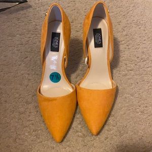New Jones New York Heels